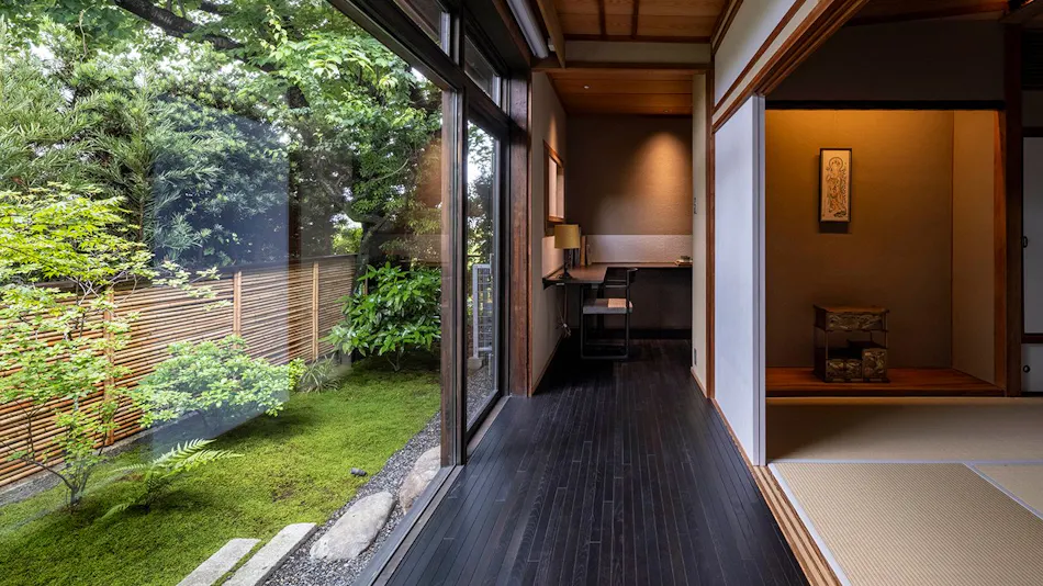 Momoyama Onsen Tsukimikan