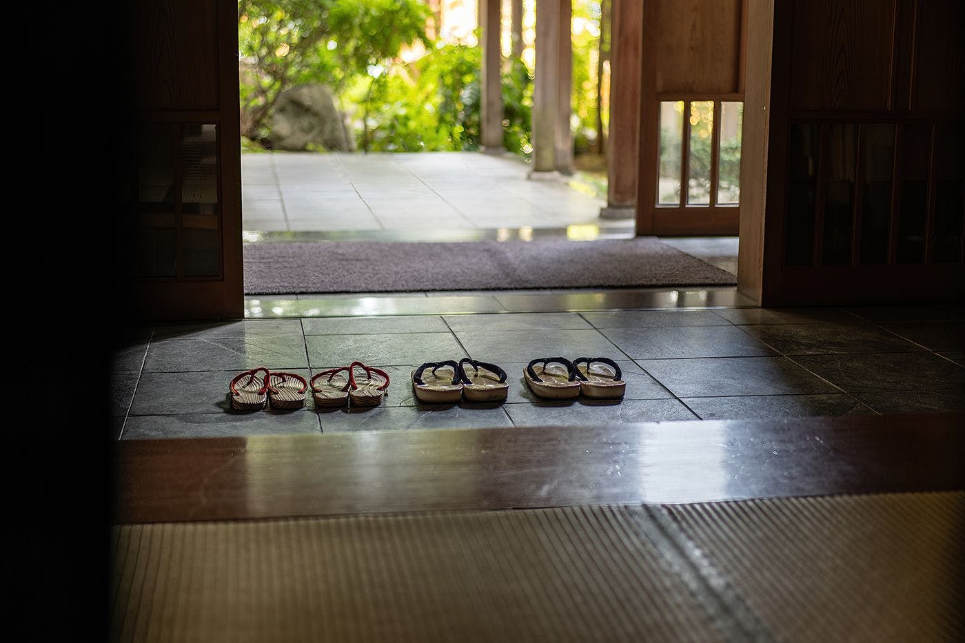 ทางเข้า