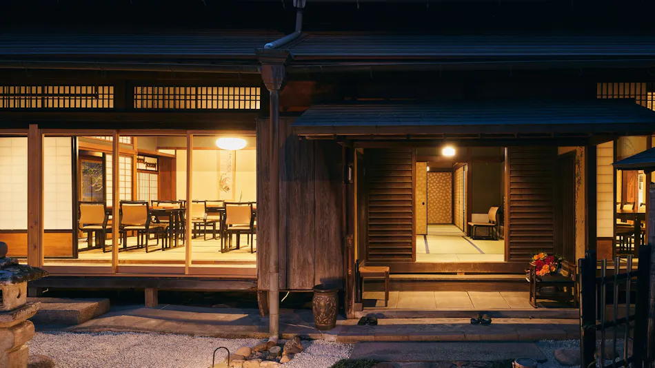 Accommodation -SHUKU-