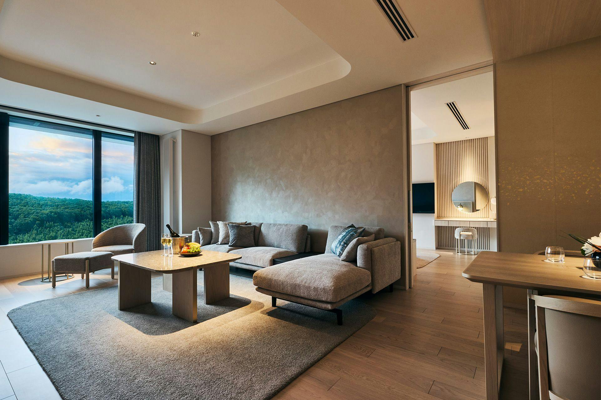 シャレーアイビーワイス