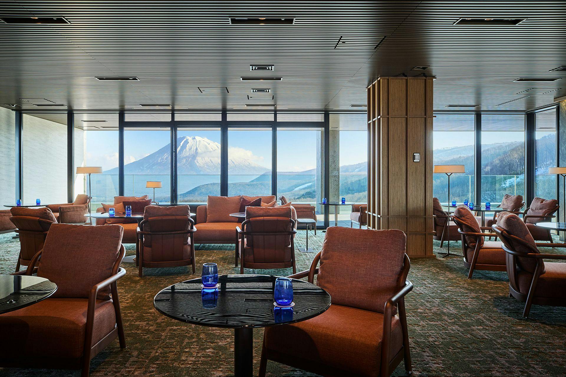 シャレーアイビーワイス