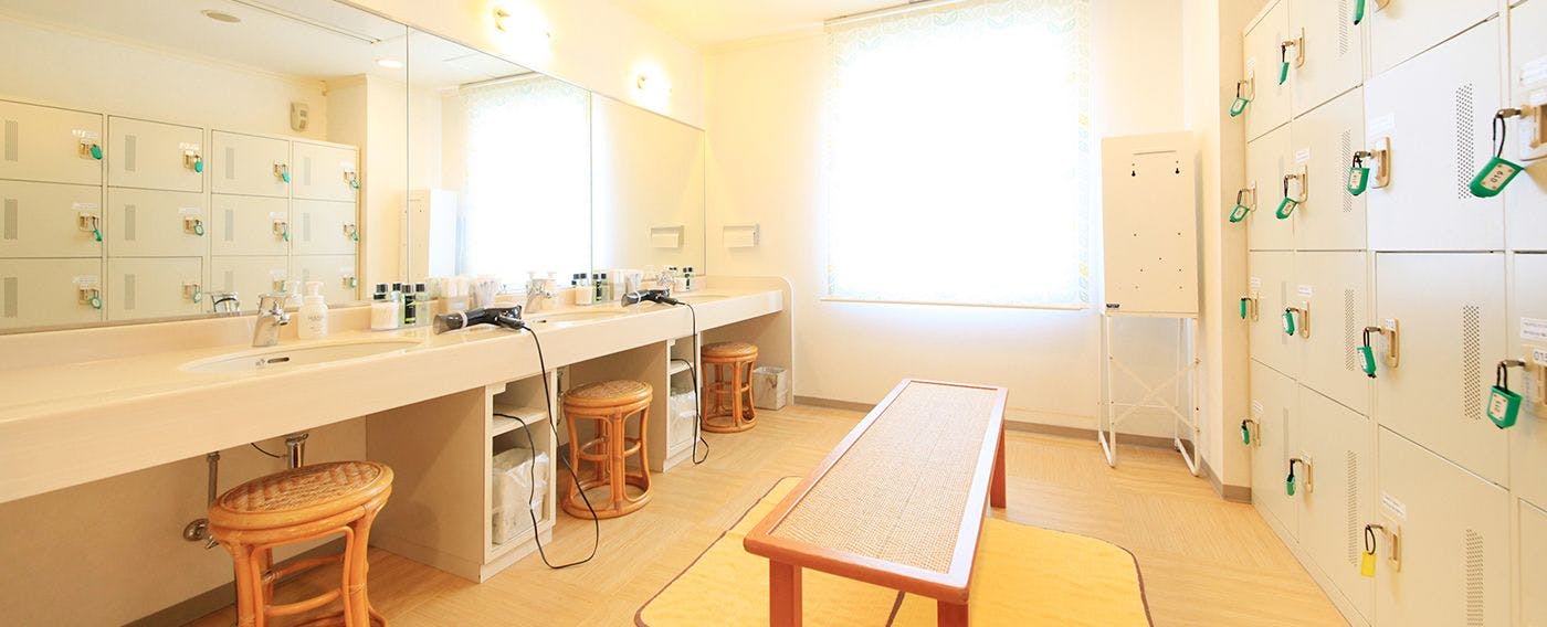 ห้องเปลี่ยนเสื้อผ้า