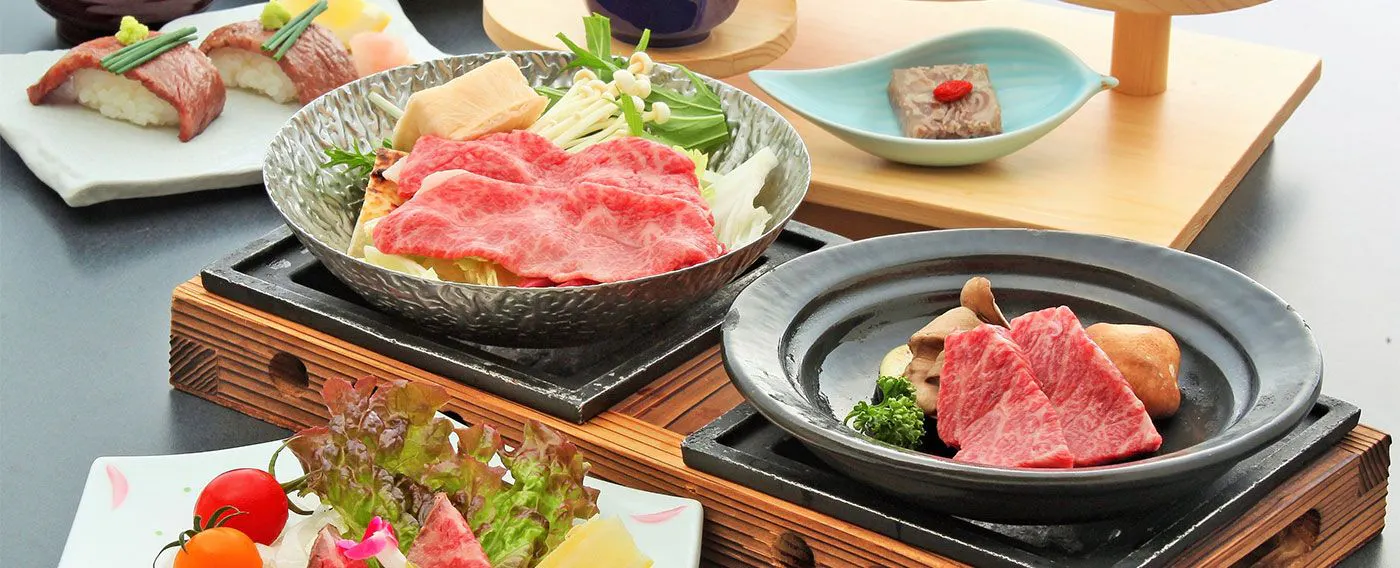 มื้อกลางวันพิเศษเนื้อโอมิ