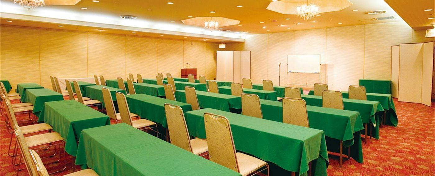 Komoro Grand Castle Hotel
