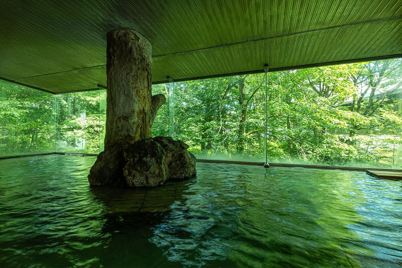 ห้องอาบน้ำรวมขนาดใหญ่