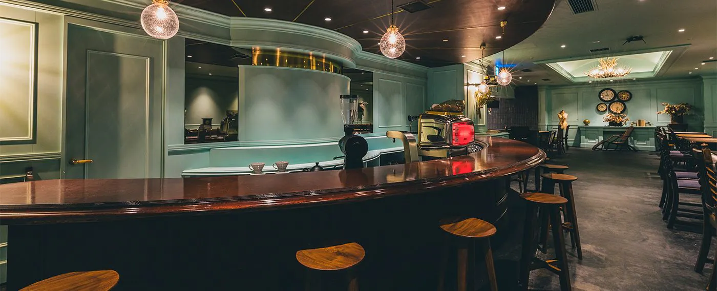 ร้านกาแฟนานะคาโดะ