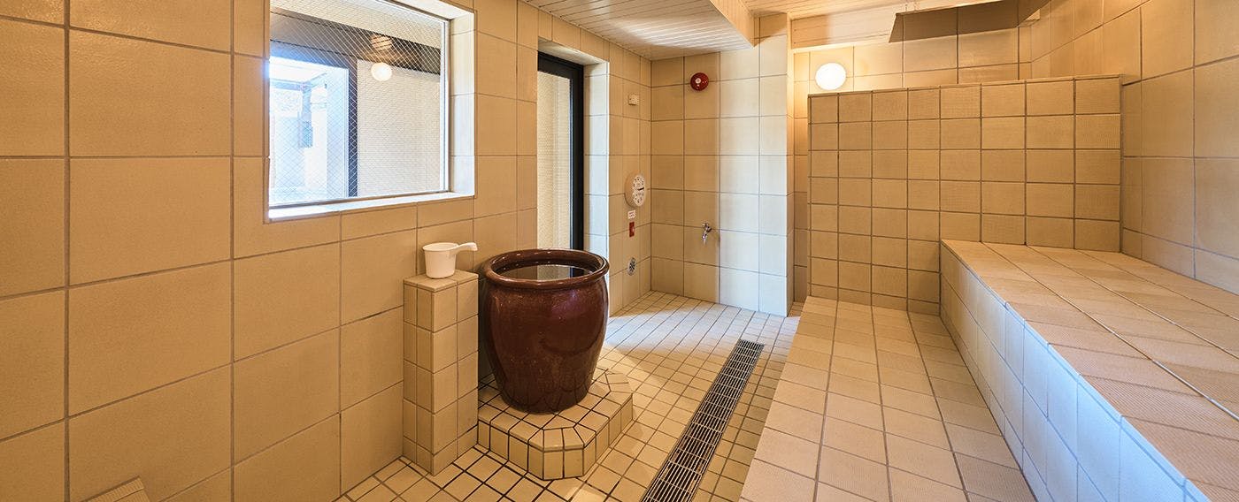 Sauna Garam Lantai 7