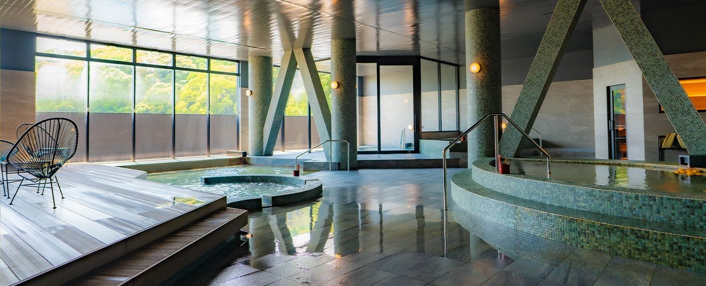 ห้องอาบน้ำรวมขนาดใหญ่