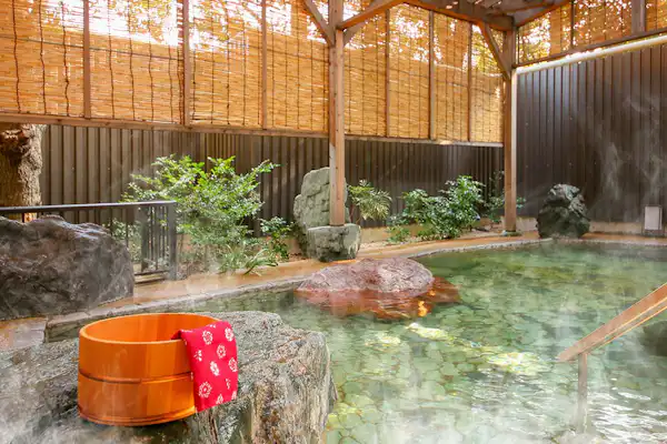 Pemandian air panas terbuka