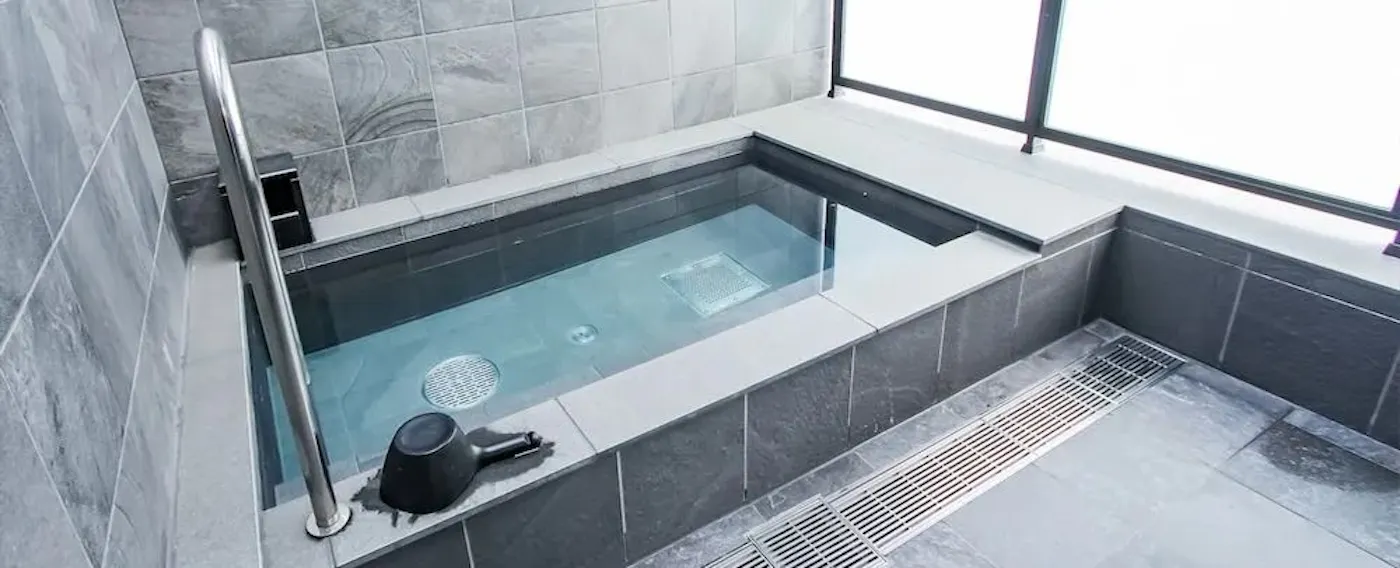 ห้องอาบน้ำรวม