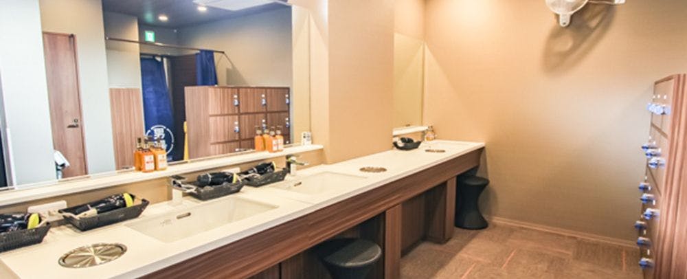 ห้องเปลี่ยนเสื้อผ้า