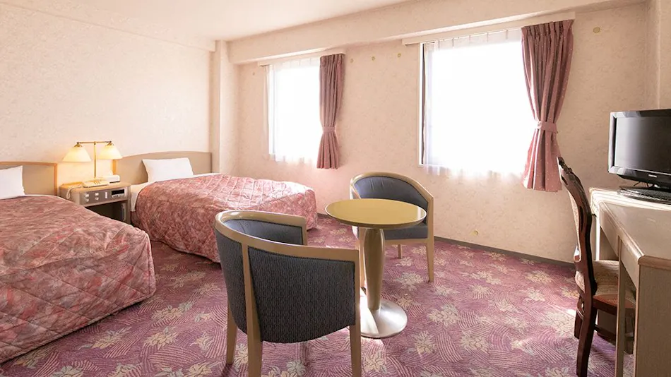 Main Hotel