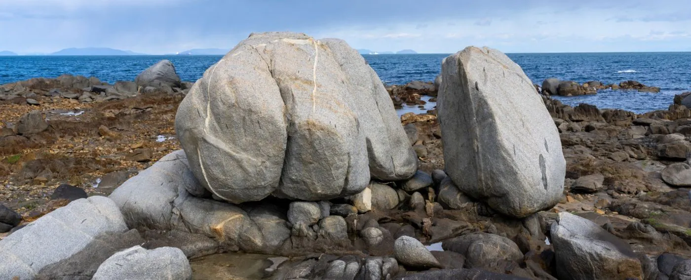 Pantai Kurotsuzaki