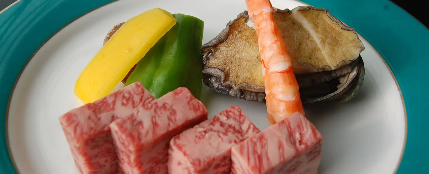 Daging lembu Sendai gred A5