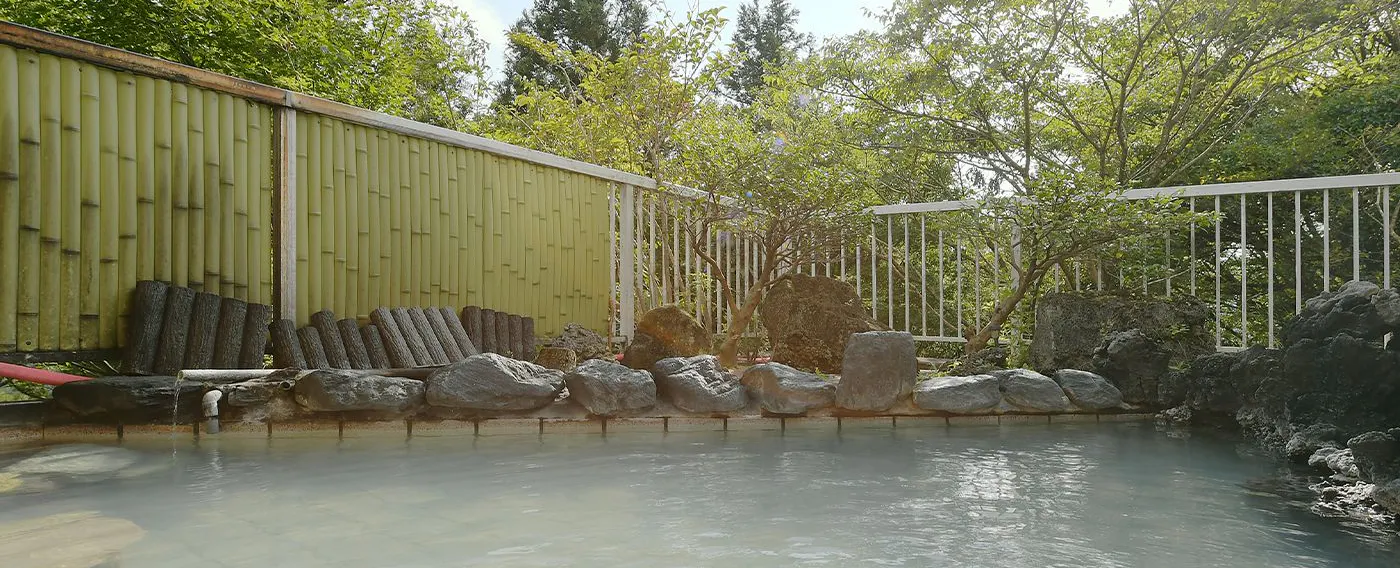 น้ำพุร้อนยูโนะฮานาซาวะ