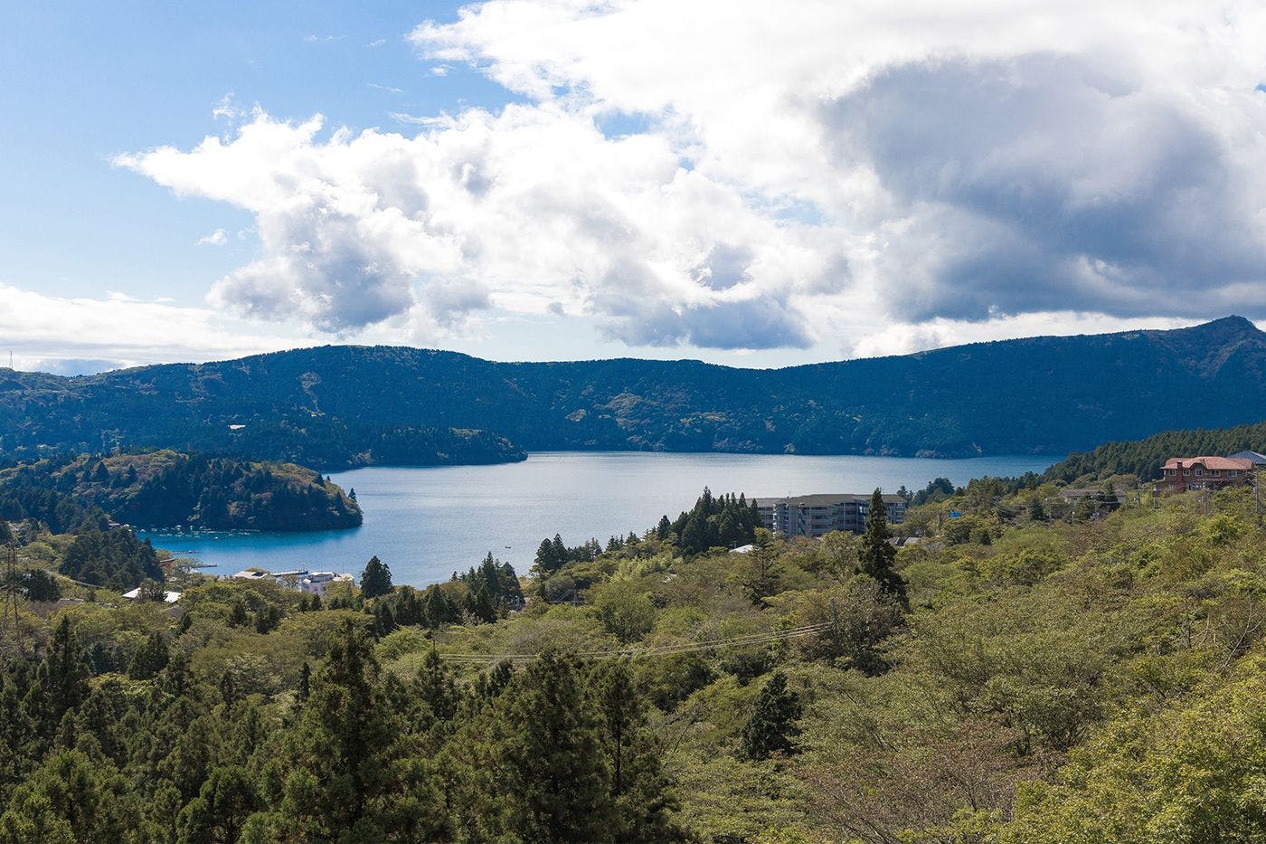 ทะเลสาบอาชิโนะ