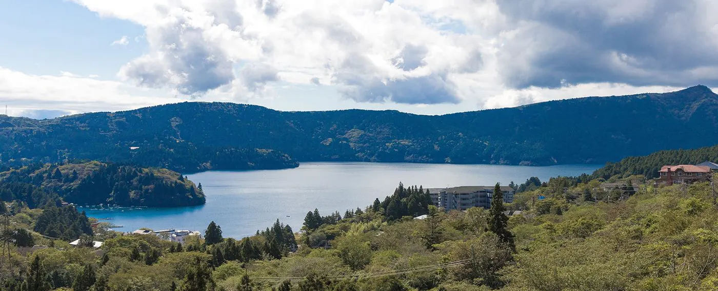 ทะเลสาบอาชิโนะ