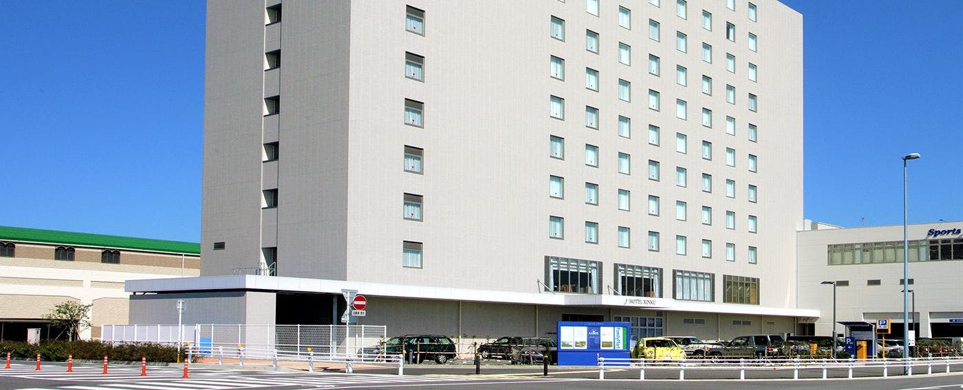 โรงแรมและที่จอดรถ