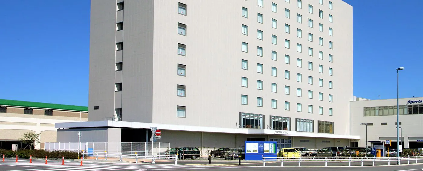 โรงแรมและที่จอดรถ