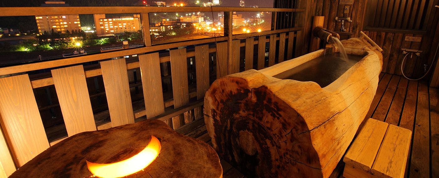 ห้องอาบน้ำกลางแจ้งส่วนตัว