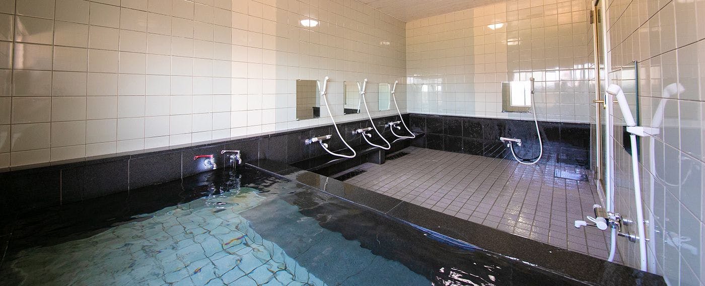 ห้องอาบน้ำสาธารณะ