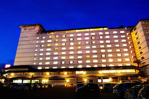 ภายนอกอาคาร (กลางคืน)