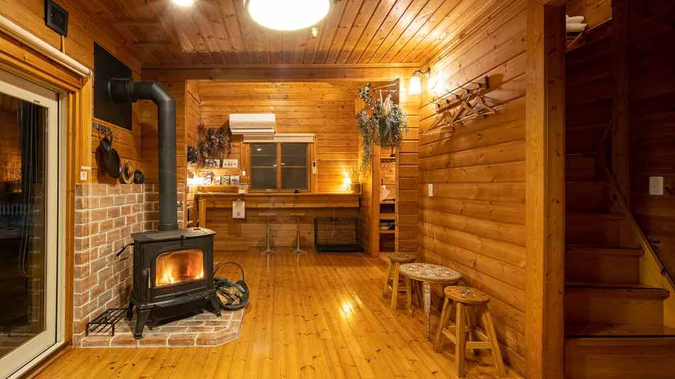 ALL SEASON RESORT NO.3 Warmth of Wood