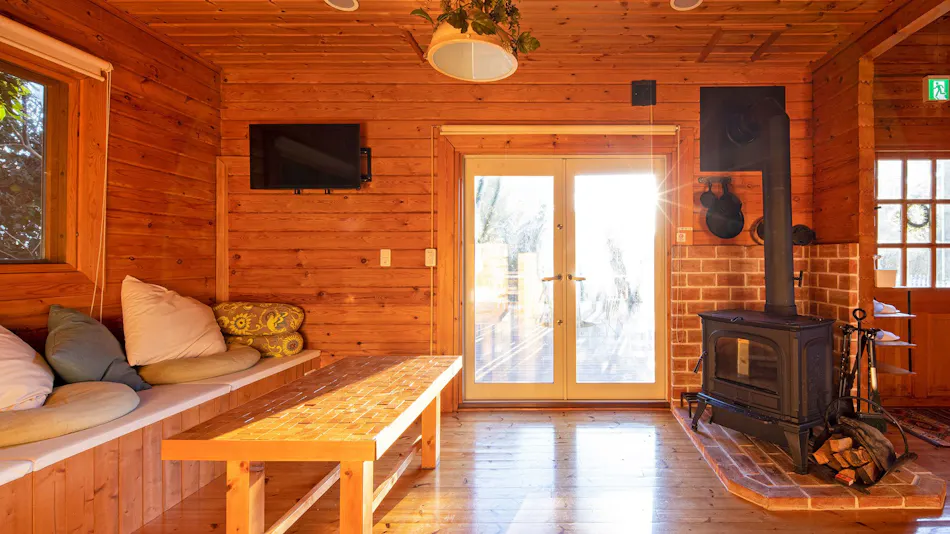 ALL SEASON RESORT NO.3 Warmth of Wood