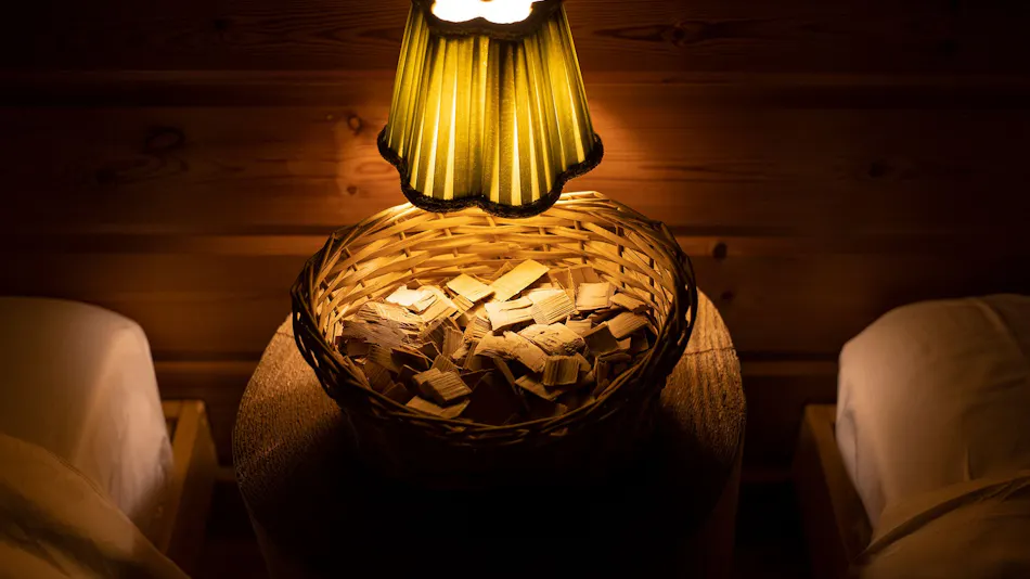 ALL SEASON RESORT NO.3 Warmth of Wood