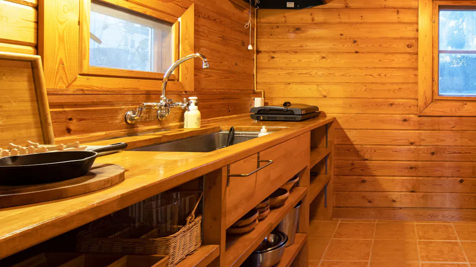 ALL SEASON RESORT NO.3 Warmth of Wood