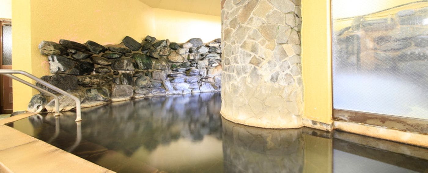 แหล่งน้ำร้อนมิอิ