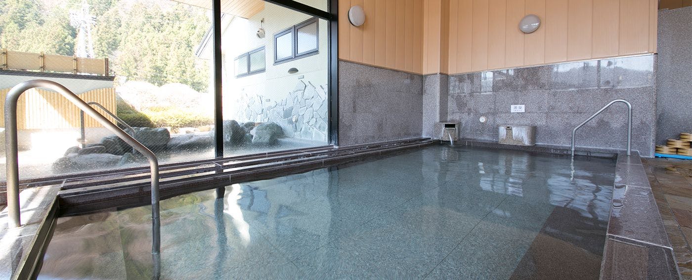 Pemandian Umum Wanita