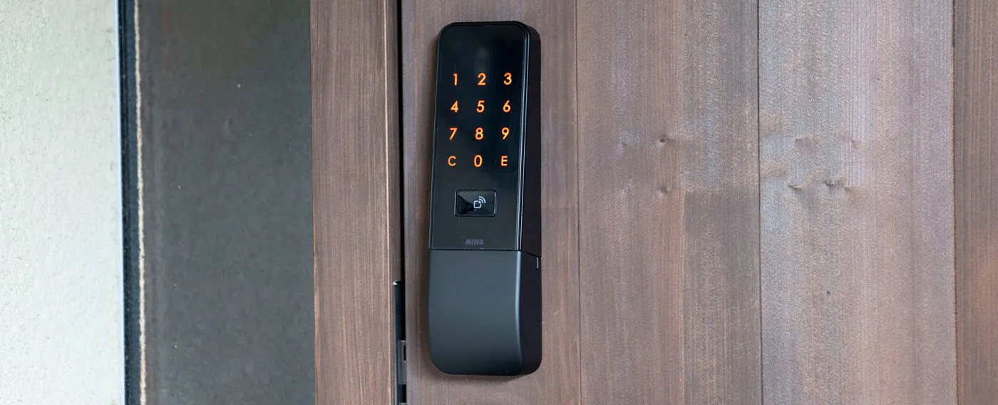 สมาร์ทล็อค