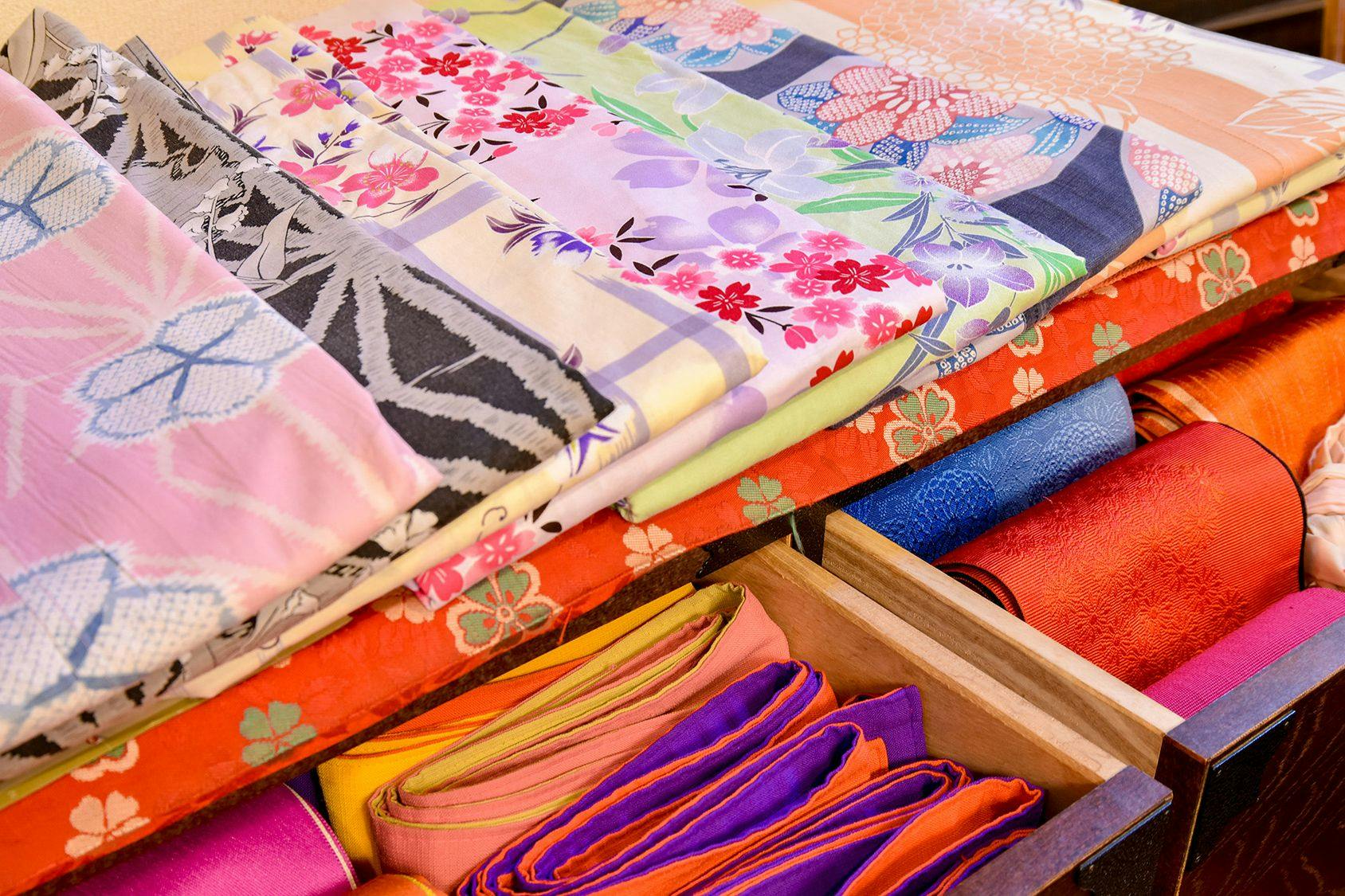 ยูกาตะสี