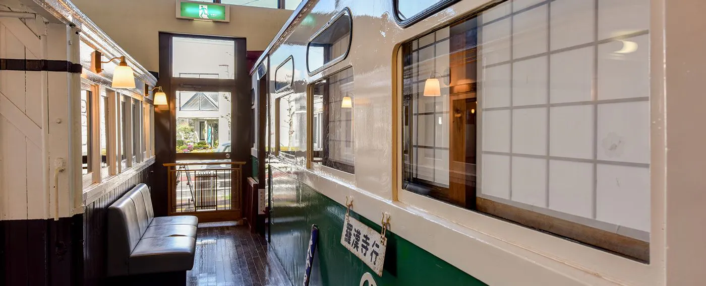 ร้านอาหารรถยนต์