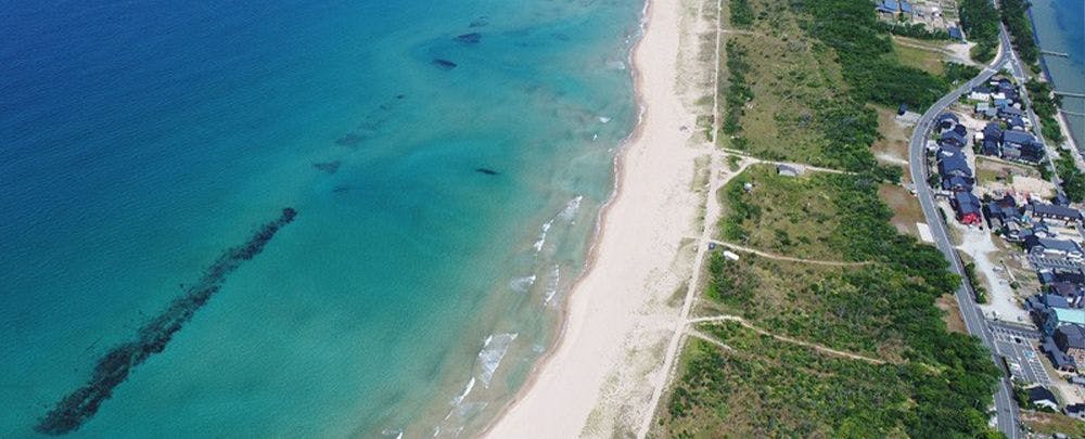 หาดอาบน้ำทะเลโคเทนเคียว