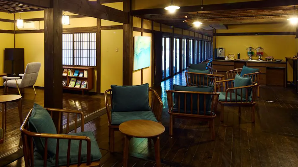 Traditional Japanese Retreat with Your Beloved Dog - Akagi Mountain - Natsukashi
