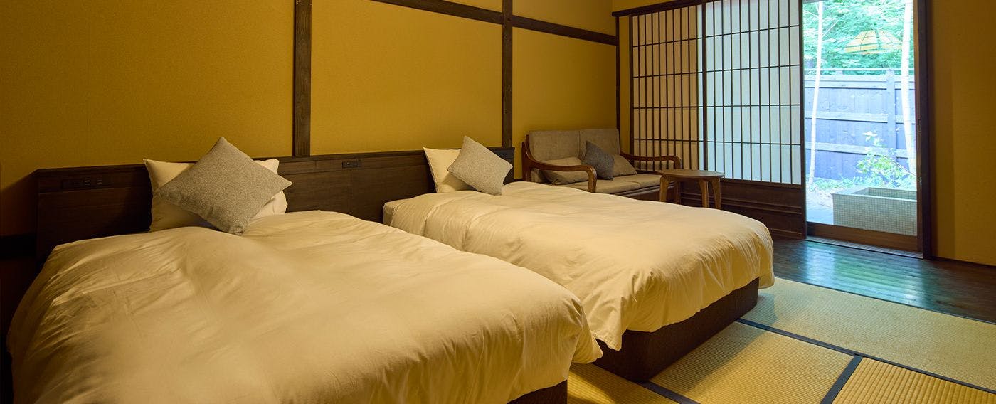 Traditional Japanese Retreat with Your Beloved Dog - Akagi Mountain - Natsukashi