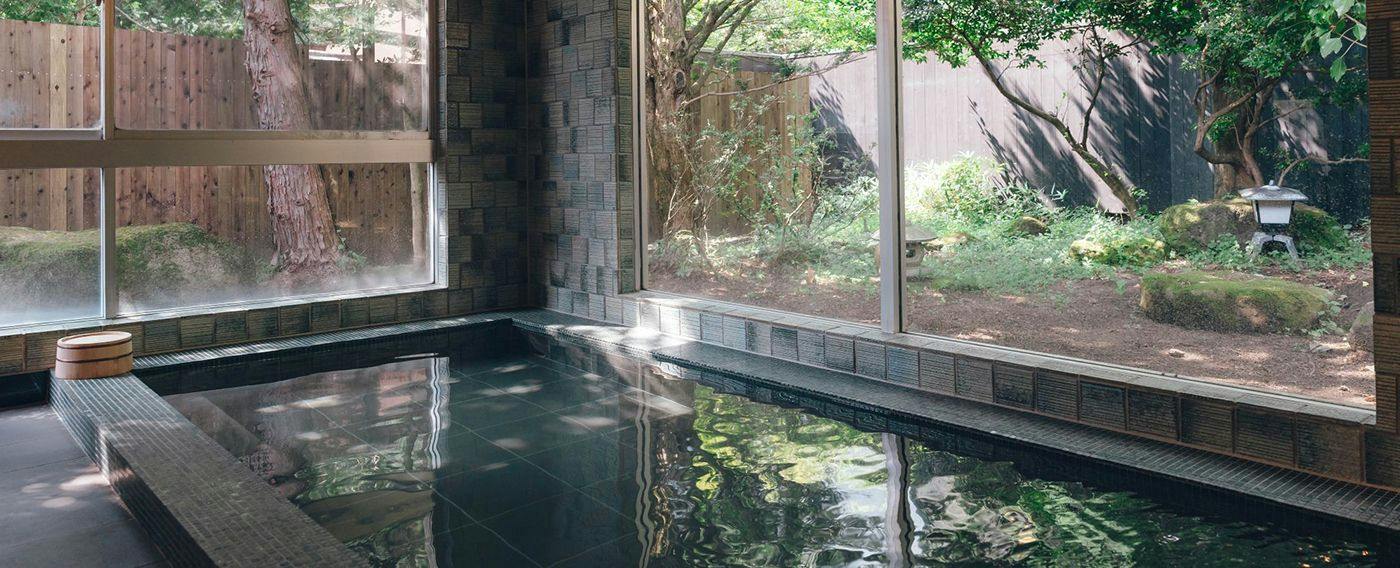 Traditional Japanese Retreat with Your Beloved Dog - Akagi Mountain - Natsukashi