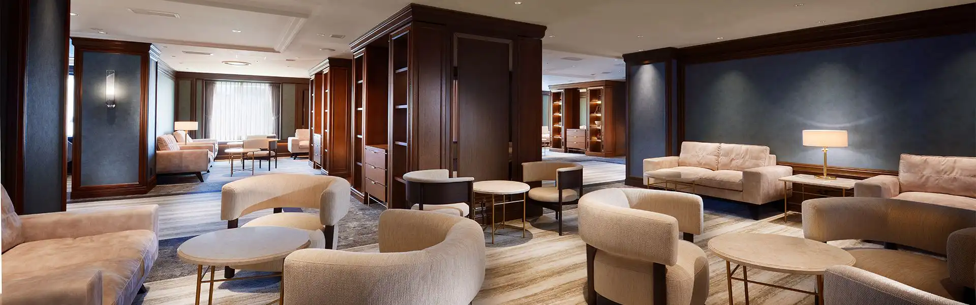 ライブラリーラウンジ