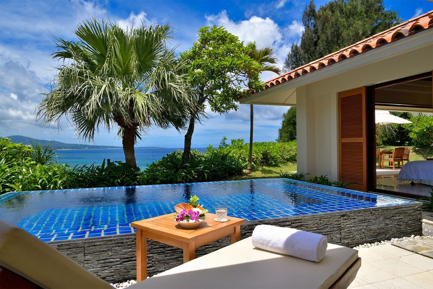 ヴィオテラス6箱（1箱ですと3500円）バラ売り歓迎です 沖縄×おすすめザ・テラスホテルズ×離れ・ヴィラが人気の宿 - 宿泊予約