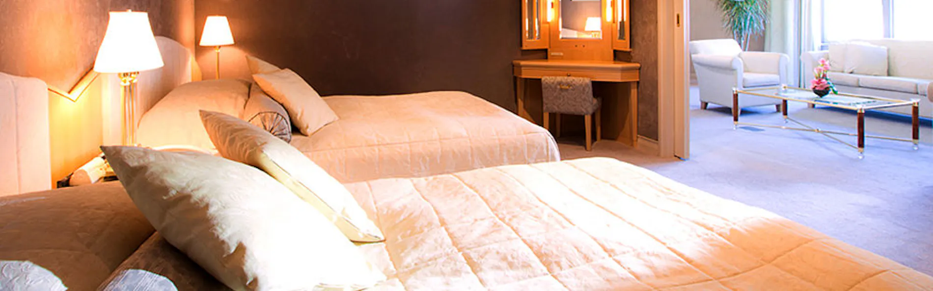 THE SAIHOKUKAN HOTEL(長野ホテル犀北館)