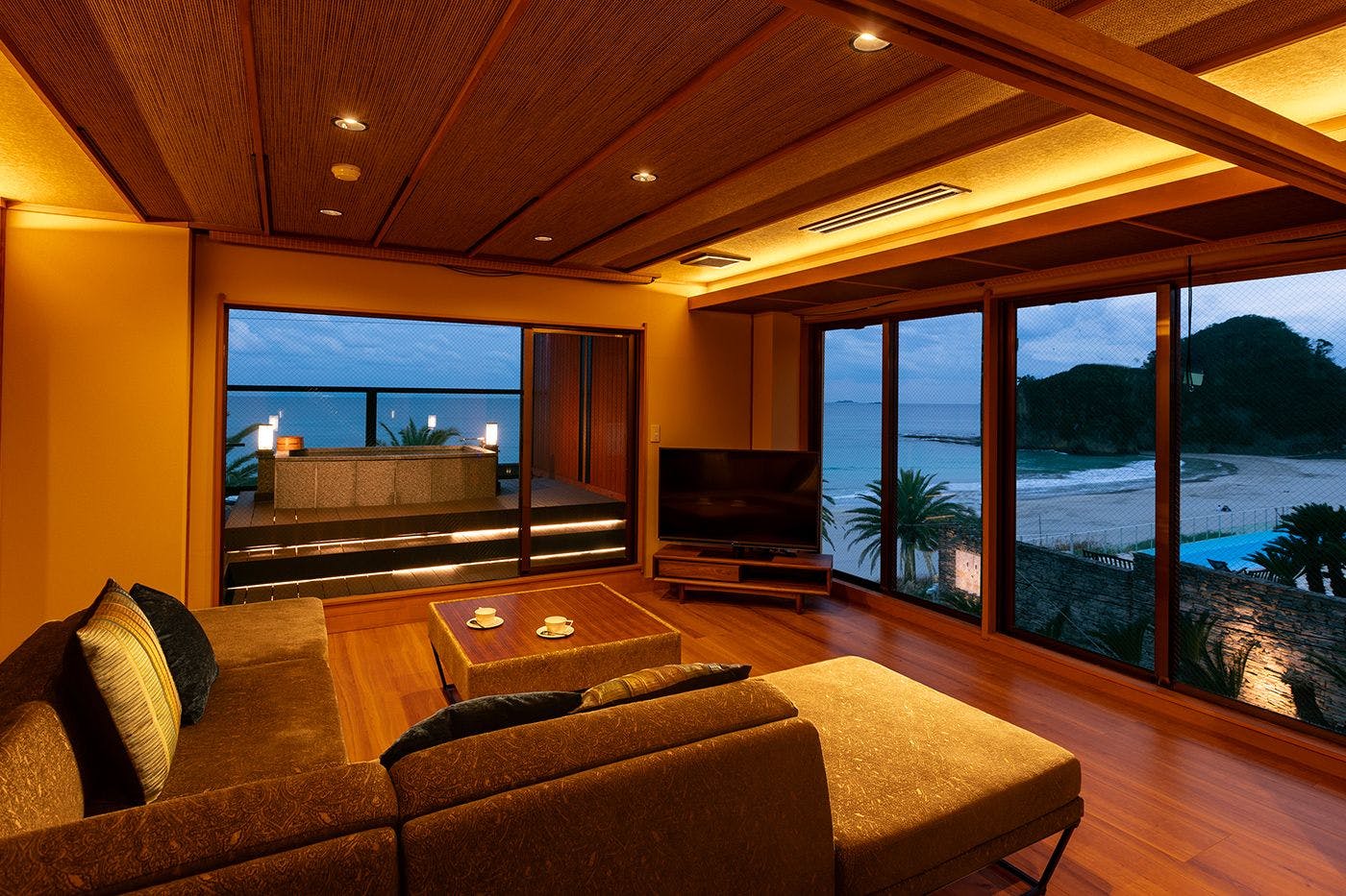 All-Suite & Ocean View Inn - Izu Kunpu -