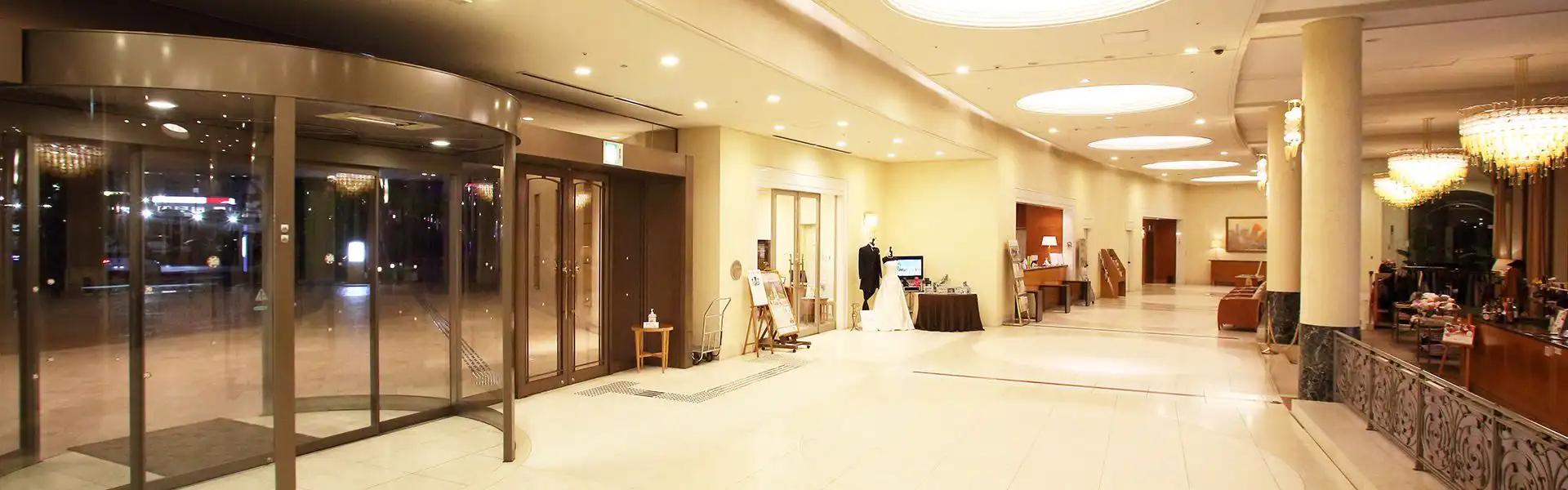 ロビー