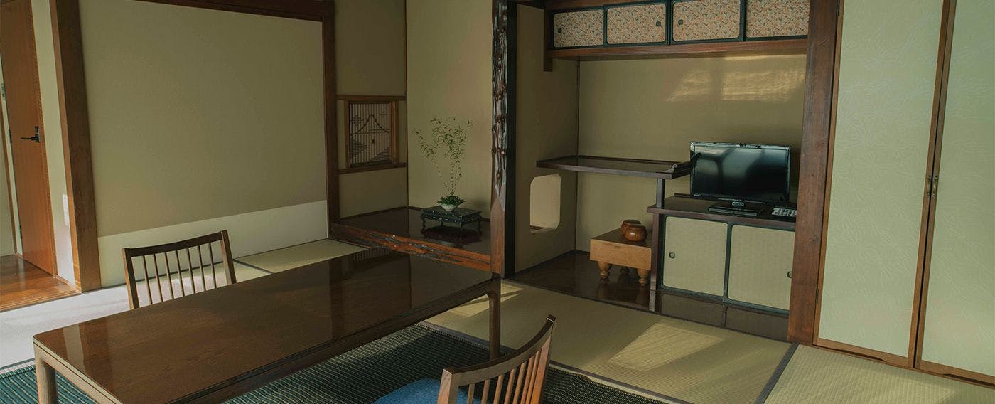 おちあいろう