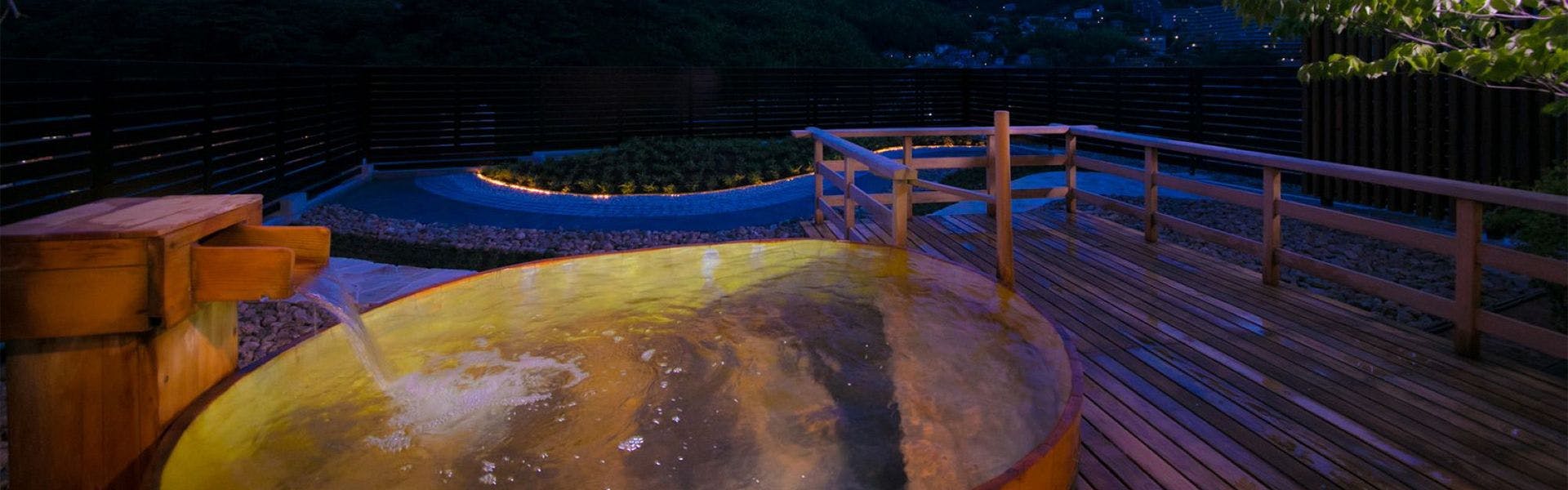露天風呂・貸切風呂の宿 きっともう一泊したくなる、いいお風呂のある宿厳選104軒 全国版】貸切の露天風呂・半露天風呂で温泉三昧が叶う宿 | 一休