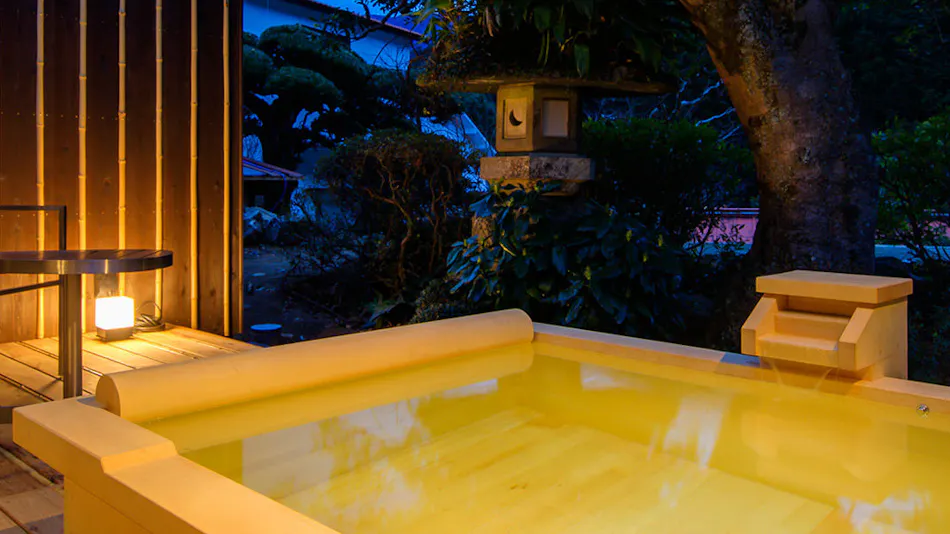 Shirakabe: A Traditional and Modern Fusion in a Satoyama Farmhouse