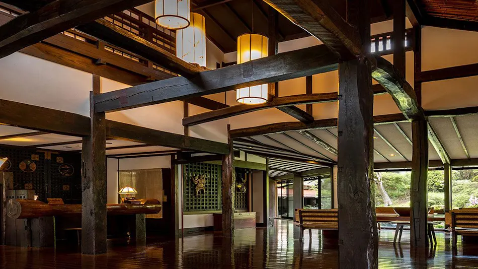 Shirakabe: A Traditional and Modern Fusion in a Satoyama Farmhouse
