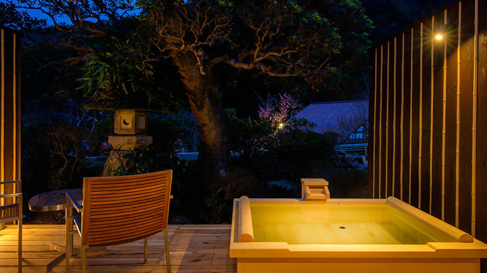 Shirakabe: A Traditional and Modern Fusion in a Satoyama Farmhouse