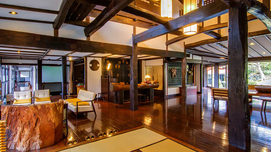Shirakabe: A Traditional and Modern Fusion in a Satoyama Farmhouse